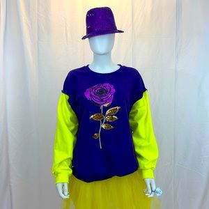 Tays Trendss Neon Flower Sweatshirt